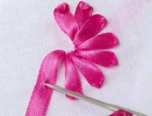 Ribbon flower stitch